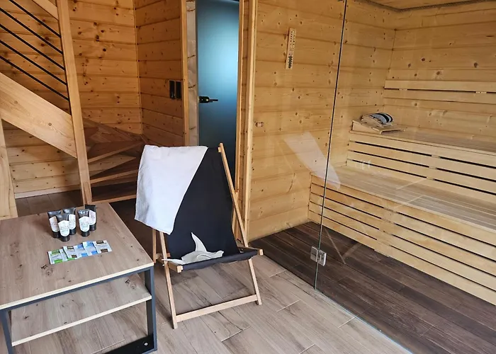 Velo Active & * Frydman