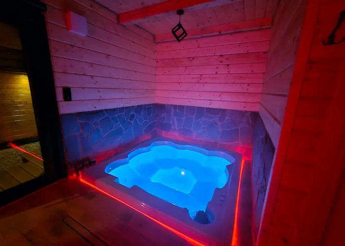 Velo Active & Villa Frydman