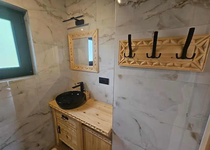 Velo Active & Villa *