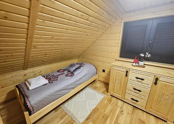 Velo Active & Villa Frydman